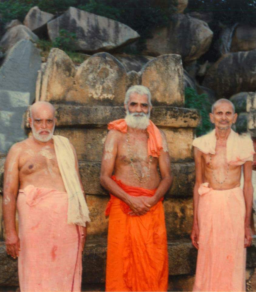 Sri Vidyapayonidhi Tirtha